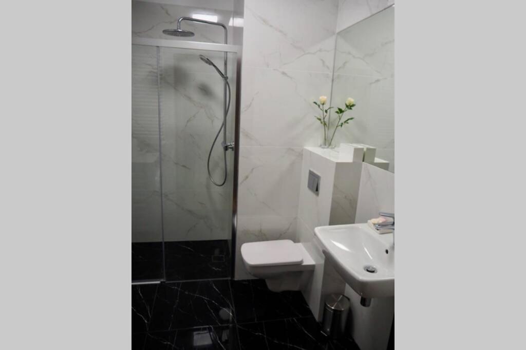 Studio Nr 1 Close To Medicover And Paley Institute Варшава Екстер'єр фото